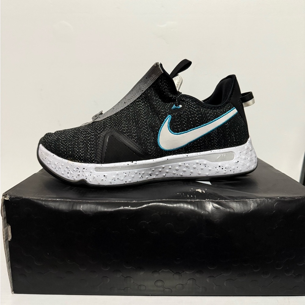 Nike PG 4 black/white-wolf grey
